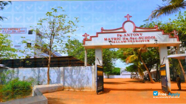 Adaikalamatha College Vallam фотография №6