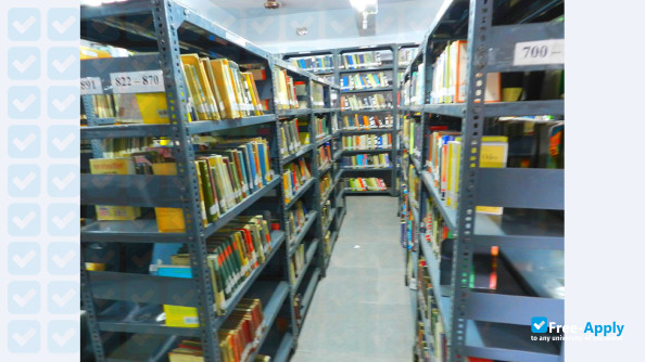 Photo de l’Gurudas College #5