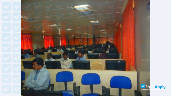 Meenakshi Academy of Higher Education and Research MAHER Meenakshi University photo #4