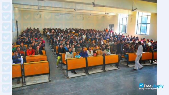 Foto de la Monad University
