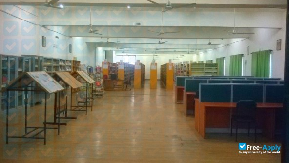 Monad University photo #7