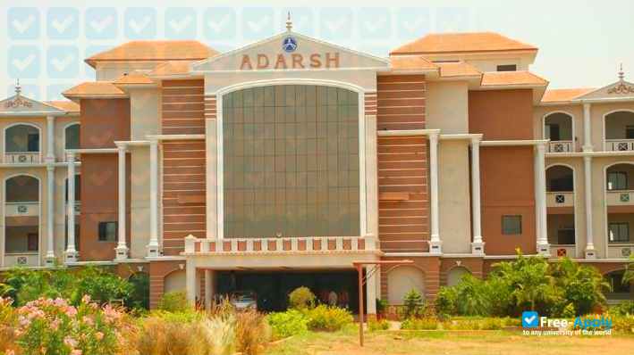 Foto de la Adarsh College of Engineering (Chebrolu) #3