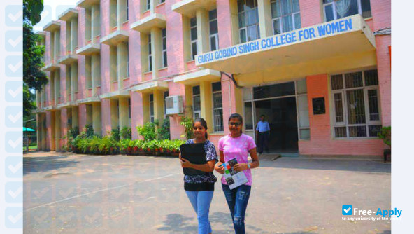 Guru Gobind Singh College for Women Chandigarh photo #4