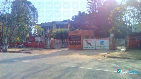 Guru Gobind Singh College for Women Chandigarh photo #11