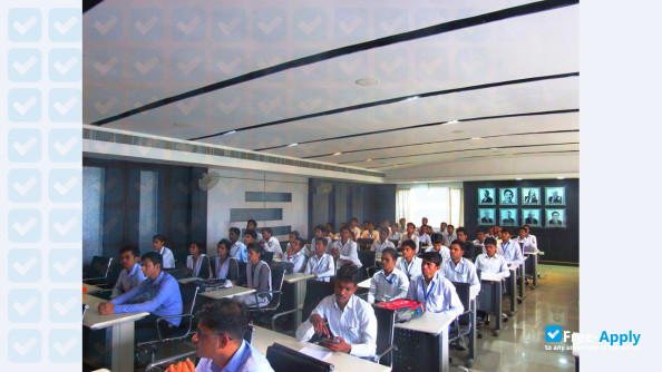 School of Management Sciences Lucknow фотография №5