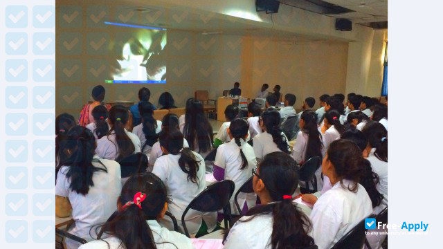 Foto de la AMC Dental College #2