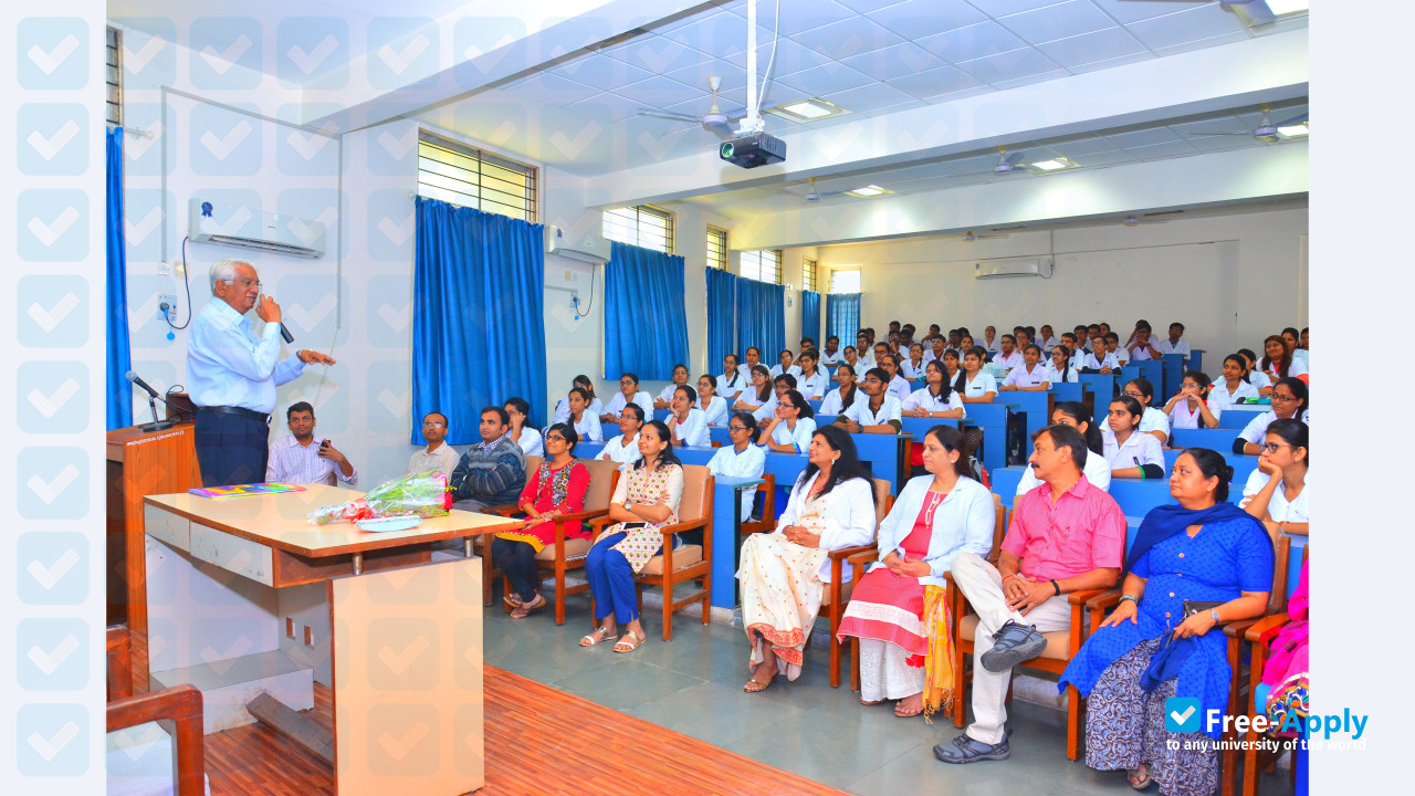 AMC Dental College photo #9