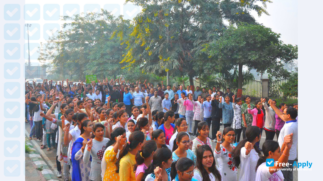 Sardar Vallabh Bhai Patel University of Agriculture and Technology photo #3