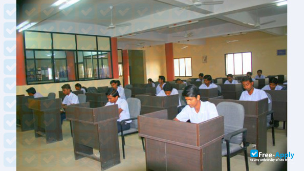Foto de la Datta Meghe College of Engineering #3