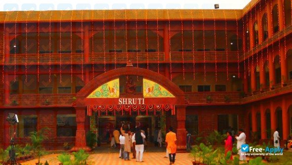 Sri Sri University photo #2