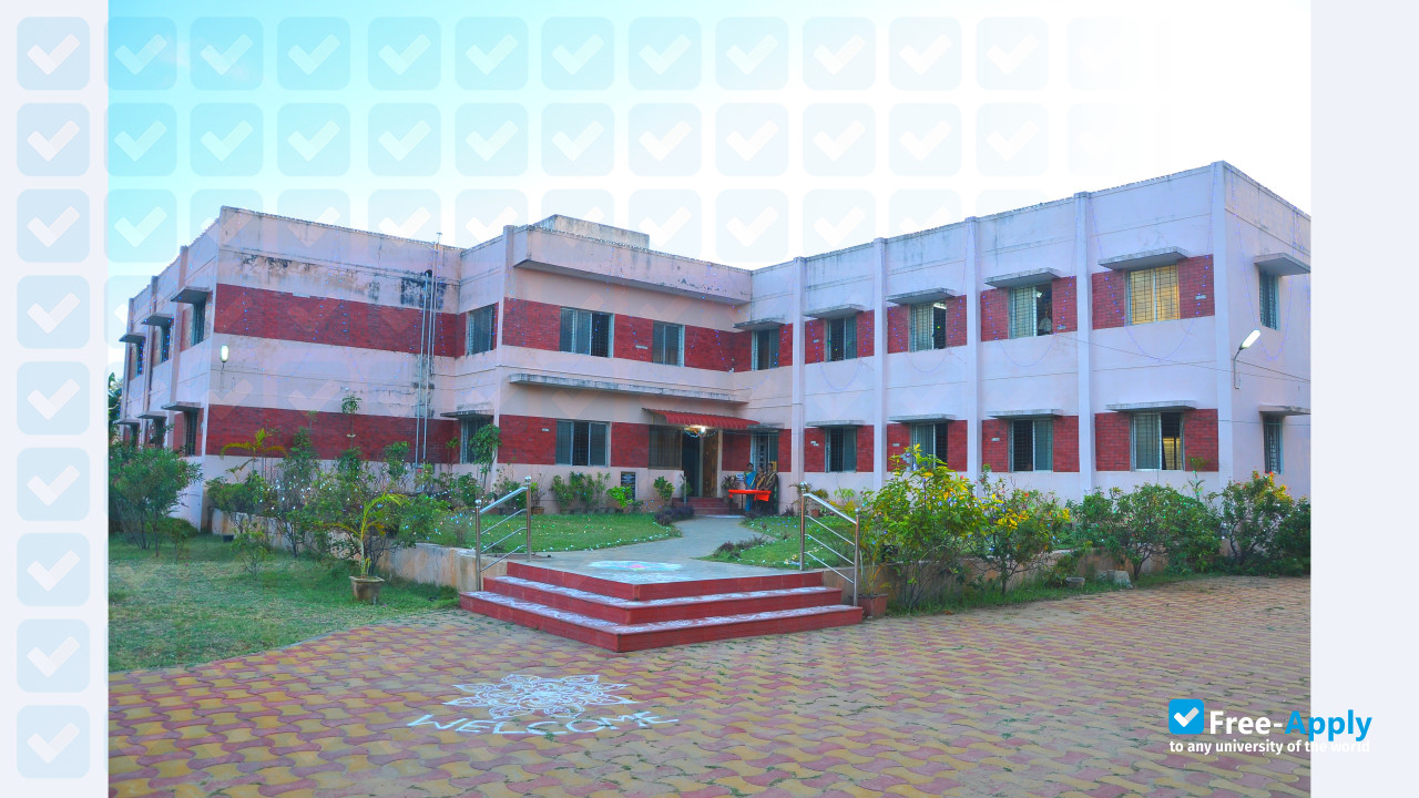 A D M College for Women photo #6
