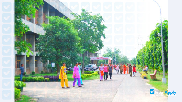 Photo de l’S R S Government Polytechnic College for Girls Ludhiana #2