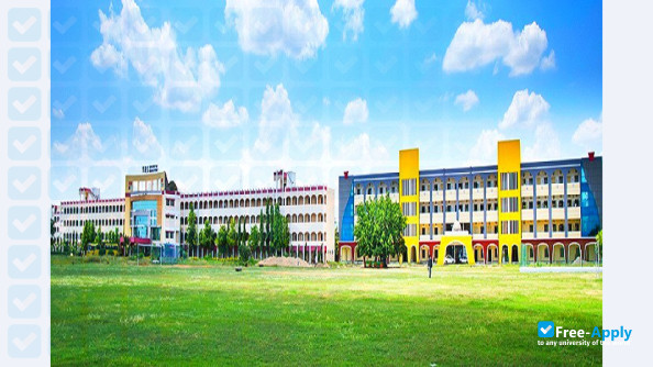 Foto de la V R S College of Engineering and Technology #3