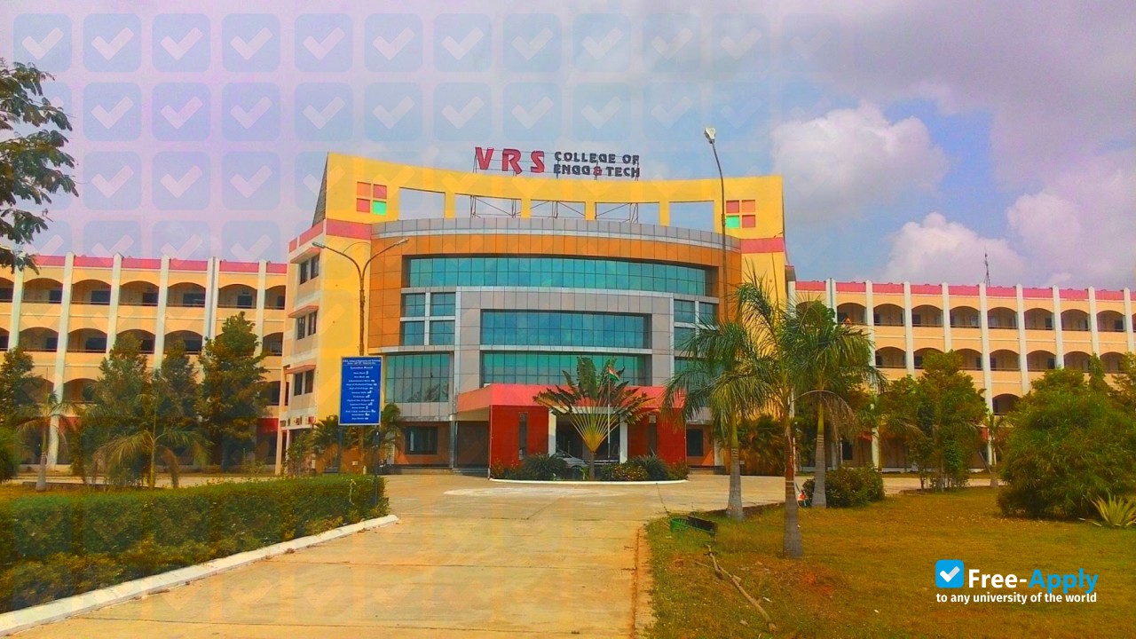 Foto de la V R S College of Engineering and Technology #2
