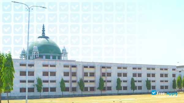 Al Jamiatul Ashrafia photo #3