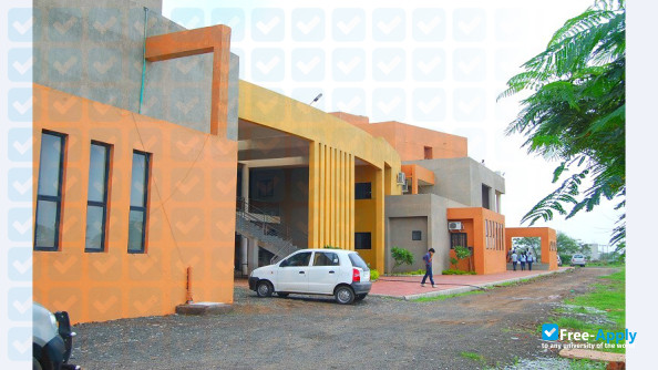 Foto de la Acropolis Institute of Pharmaceutical Education and Research #2