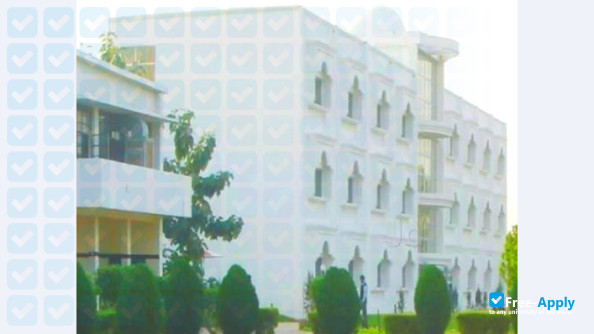 Saaii College of Medical Science and Technology photo #13