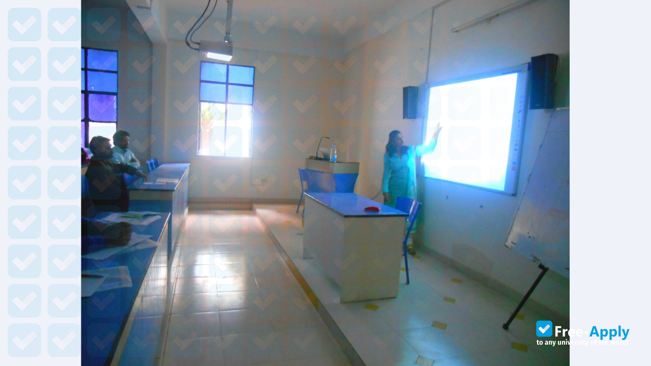 Saaii College of Medical Science and Technology photo #19