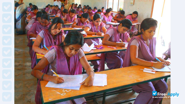 Foto de la Kamala Nehru College #5
