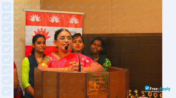 Foto de la Shasun Jain College for Women #7