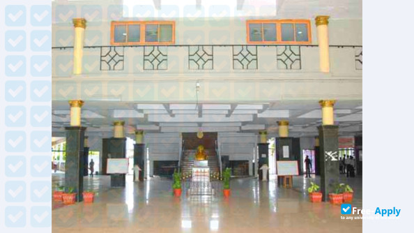 Rao Bahadur Y Mahabaleshwarappa Engineering College фотография №3
