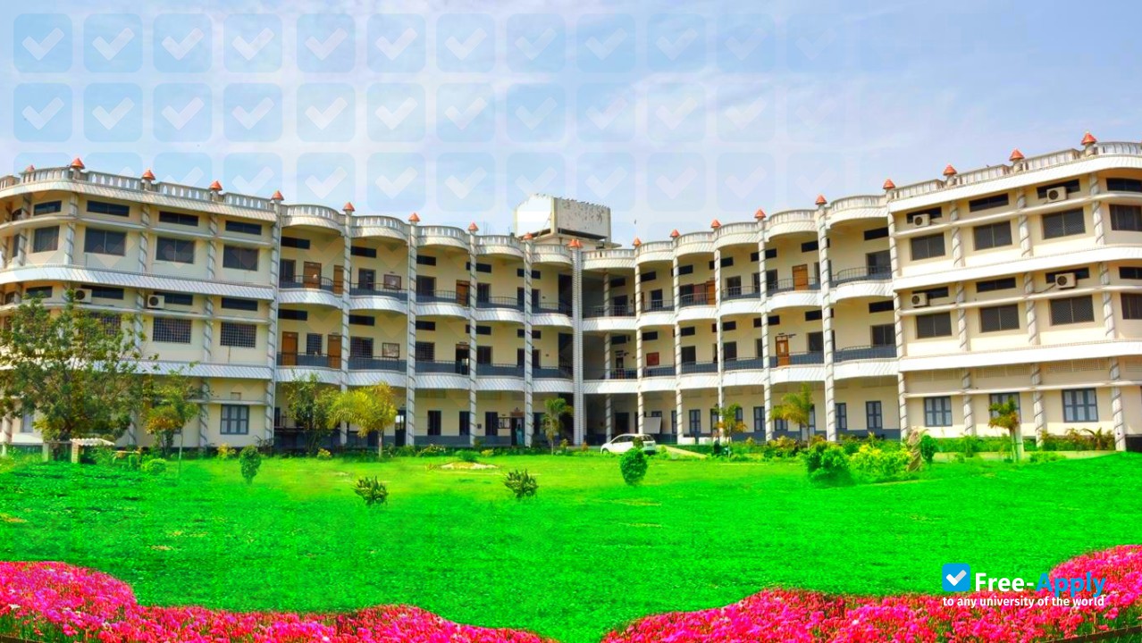 Bapatla Womens Engineering College photo #7