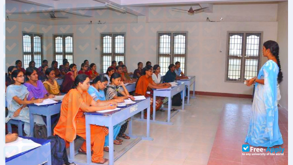 Bapatla Womens Engineering College photo #6