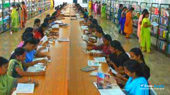 Vivekanand College Kolhapur фотография №5