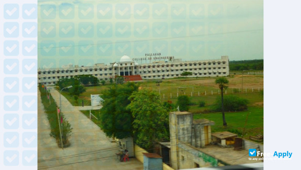 Foto de la Pallavan Engineering College #6