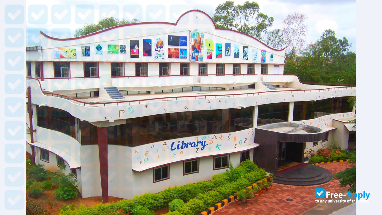 Chaitanya Bharathi Institute of Technology фотография №5