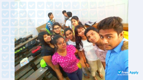 Photo de l’Heramba Chandra College #4