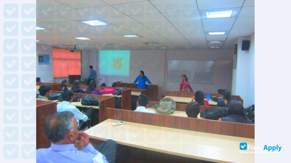 H K Institute of Management Studies & Research photo #3