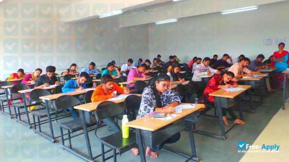 Vadodara Institute of Engineering Kotambi photo #1