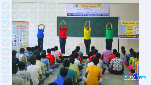 Vadodara Institute of Engineering Kotambi photo #10