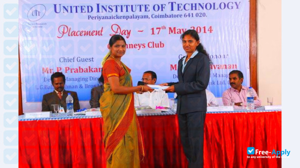 Foto de la United Institute of Technology Coimbatore #3