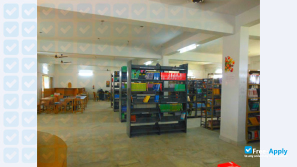 Greater Kolkata College of Engineering & Management фотография №9