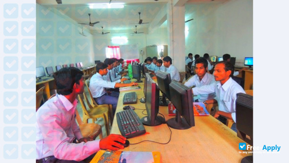 Greater Kolkata College of Engineering & Management фотография №3