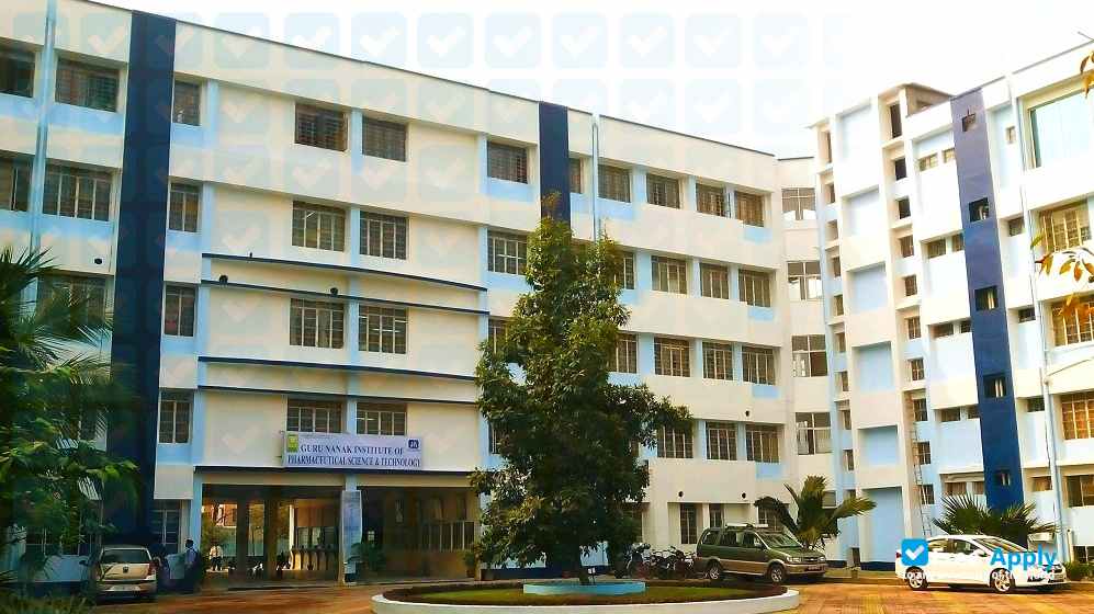Photo de l’Guru Nanak Institute of Pharmaceutical Science & Technology #5