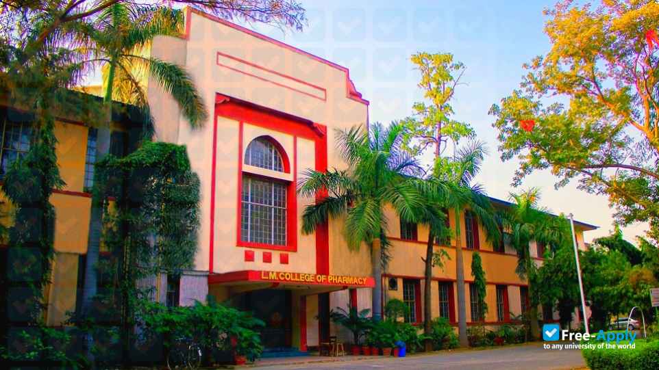Foto de la L. M. College of Pharmacy, Ahmedabad #5