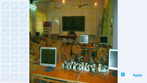 Foto de la Dungar College #3