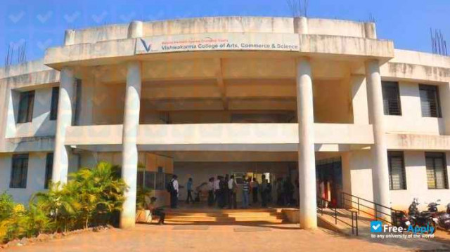 Photo de l’Vishwakarma College of Arts Commerce and Science #1