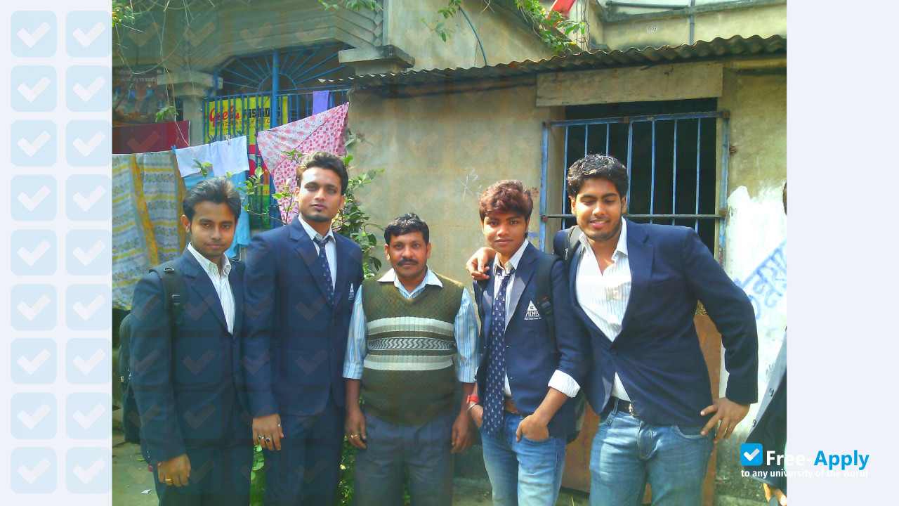 Annex College photo #14