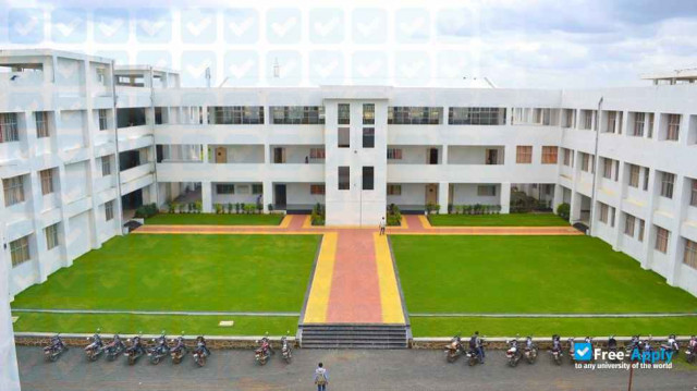 Nagesh Karajagi Orchid College of Engineering & Technology фотография №7
