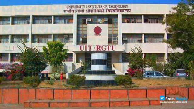 Foto de la University Institute of Technology RGPV Bhopal