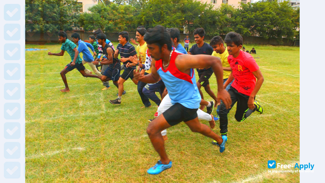 Photo de l’Seshadripuram Commerce College #4