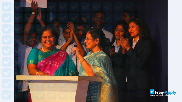 Photo de l’Navinchandra Mehta Institute of Technology and Development #7