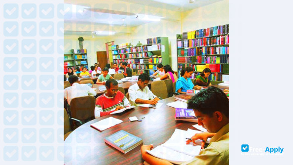 Patna Medical College and Hospital photo #2