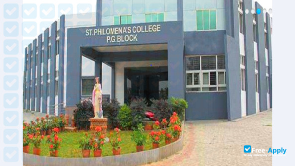 Photo de l’St. Philomena's College Mysore #2