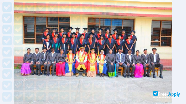 Photo de l’St. Philomena's College Mysore #4