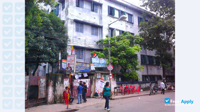 Photo de l’Calcutta Girls' College #9